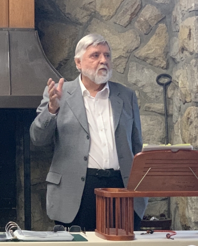 Jim Beckner gives a presentation on "Confederate Veterans Homes"